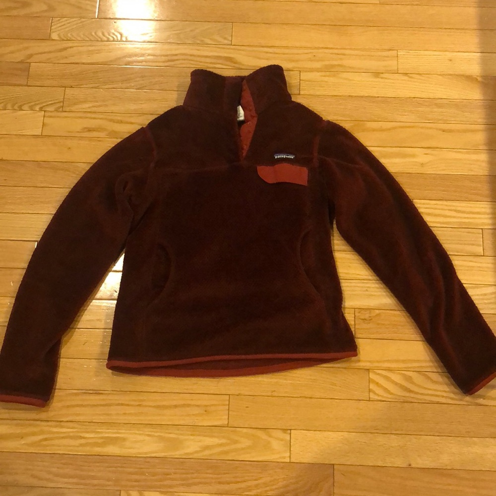 Patagonia Fleece Red.